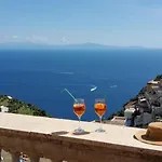 شقة La Di Enzo Con Vista Mare