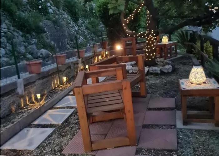 Appartamento La Di Enzo Con Vista Mare Amalfi