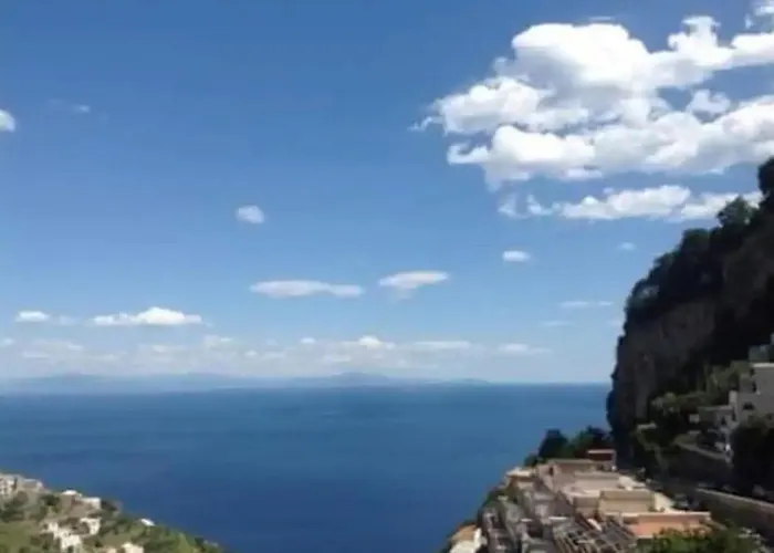 La Di Enzo Con Vista Mare Apartamento *