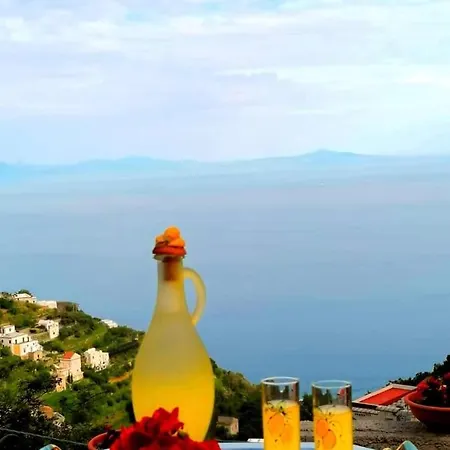 La Di Enzo Con Vista Mare *